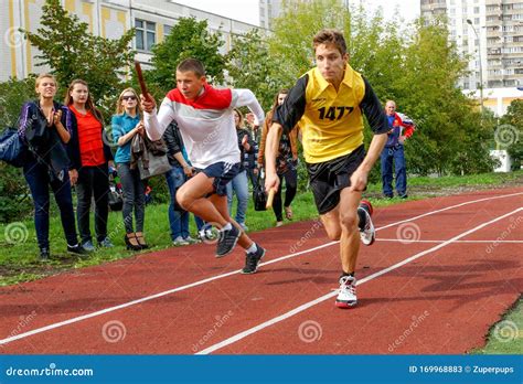 What is Running in Physical Education: A Journey Through Motion and Metaphor